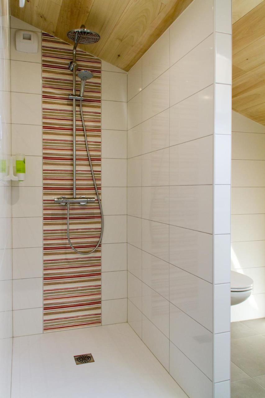 Bazoges-en-Paillers Le Puy Carmin - Chambre D'Hotes Avec Jacuzzi المظهر الخارجي الصورة