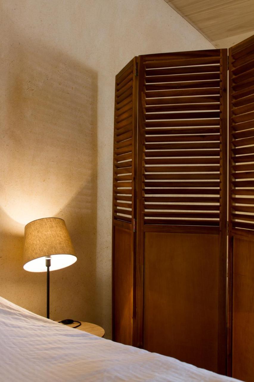 Bazoges-en-Paillers Le Puy Carmin - Chambre D'Hotes Avec Jacuzzi المظهر الخارجي الصورة